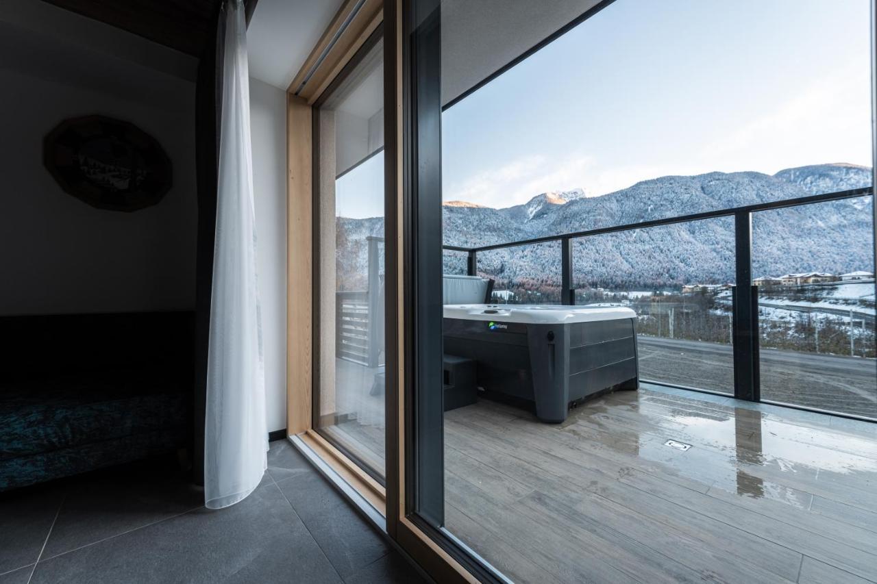 Nidaris - Luxury Private Spa Suites Male Bagian luar foto