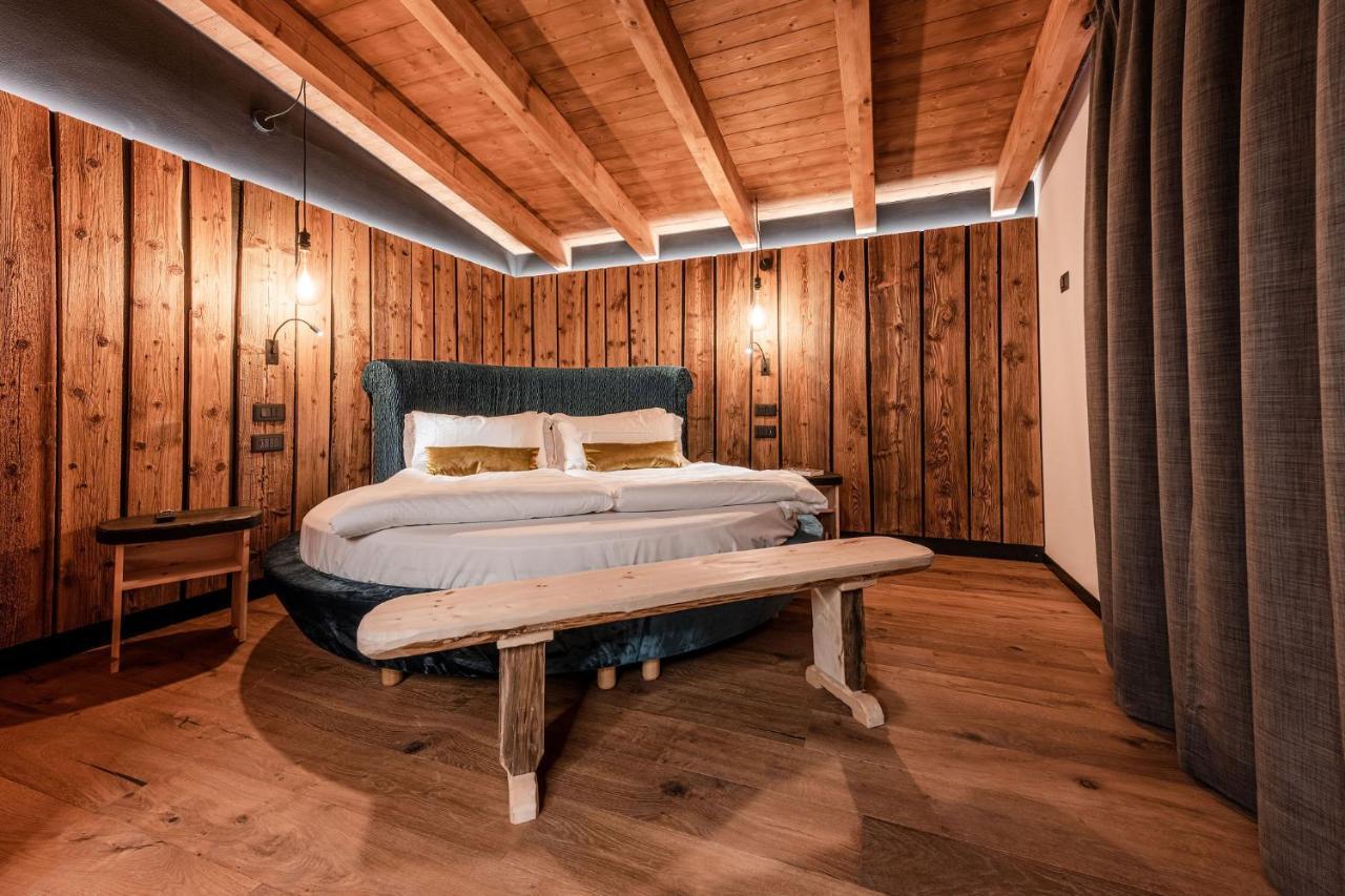 Nidaris - Luxury Private Spa Suites Male Bagian luar foto